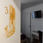 Residenza Corso Saba 게스트하우스 3*