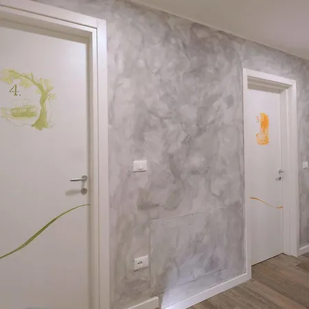 Residenza Corso Saba Gasthuis Triëst