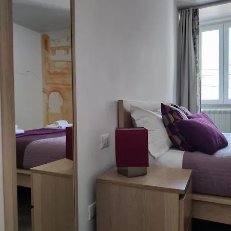 Residenza Corso Saba בית הארחה