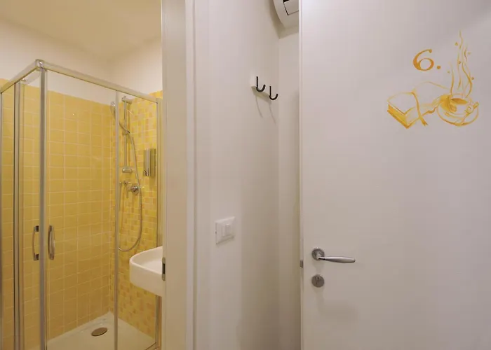 Corso Saba Guest house Trieste